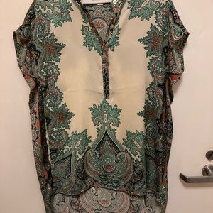 Women’s blouse